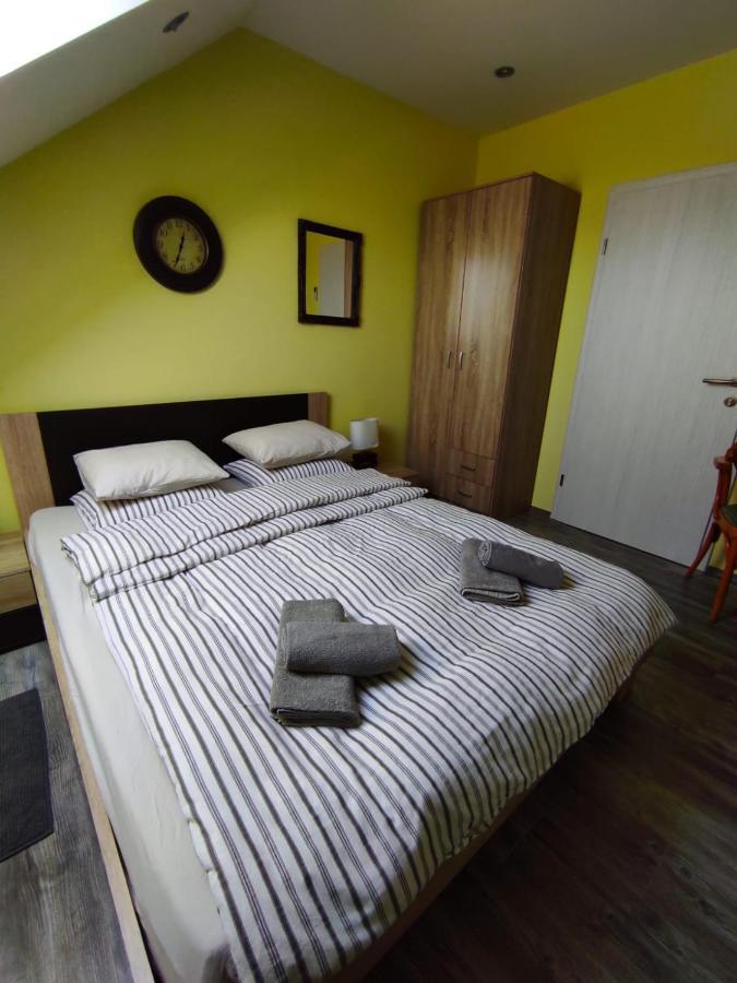 Accommodation "Old Town Dreznik" Rakovica Extérieur photo