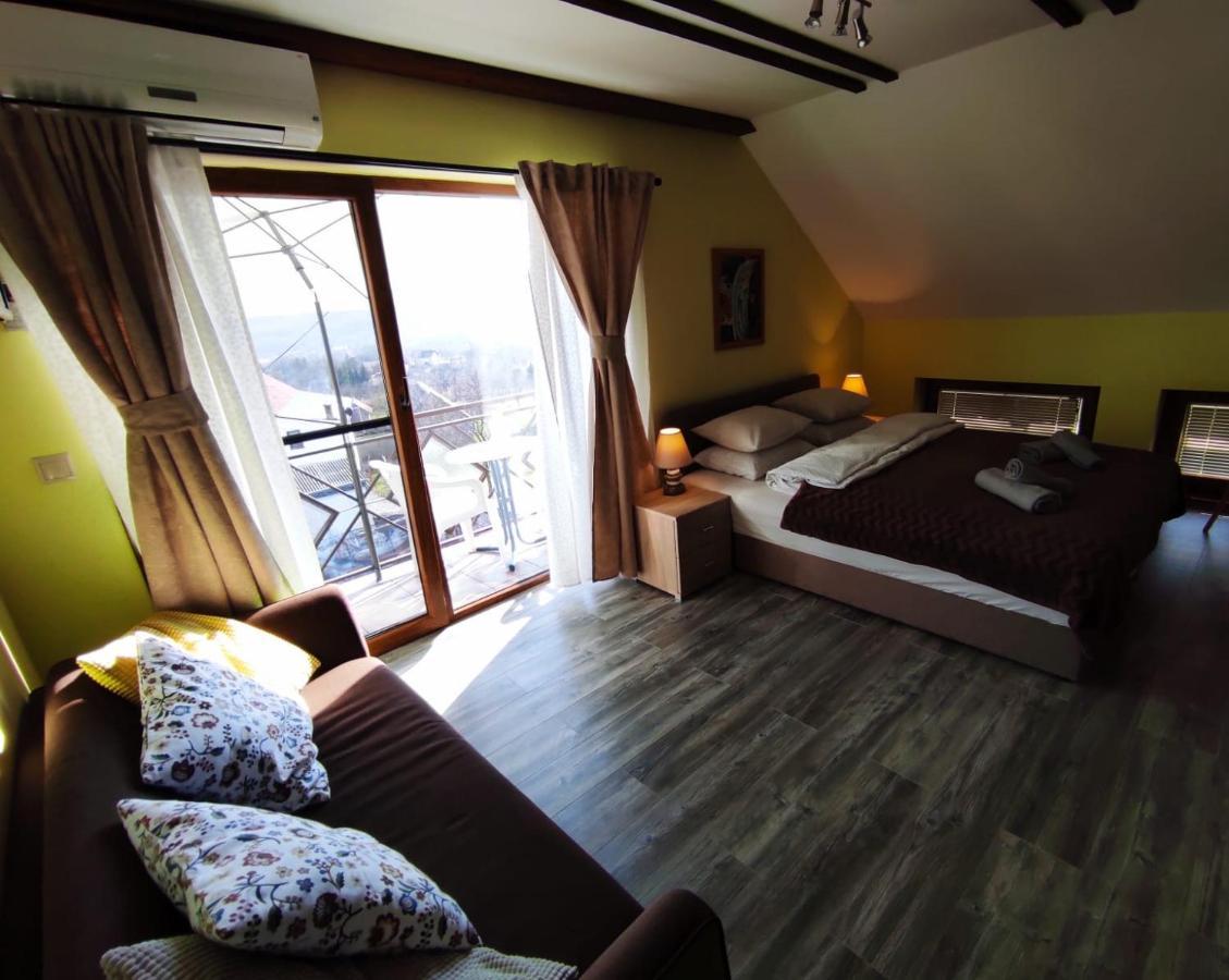 Accommodation "Old Town Dreznik" Rakovica Extérieur photo
